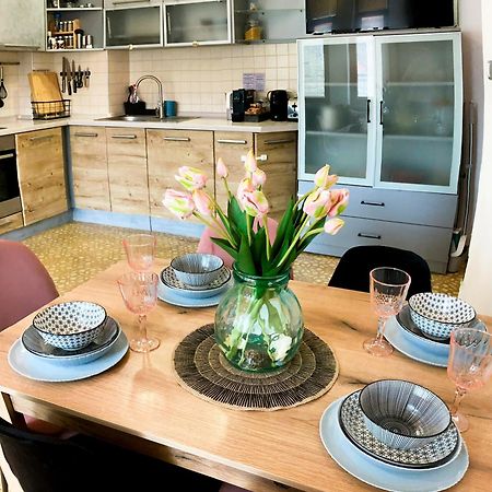 Two Bedroom Apartment -Welcome To Burgas- Top Location, Central Station, Main Walking Street, Sea Garden, Near The Beach Εξωτερικό φωτογραφία